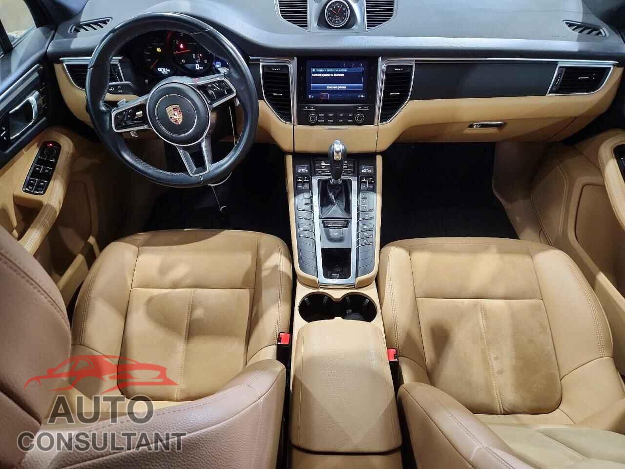 PORSCHE MACAN 2017 - WP1AA2A52HLB07664
