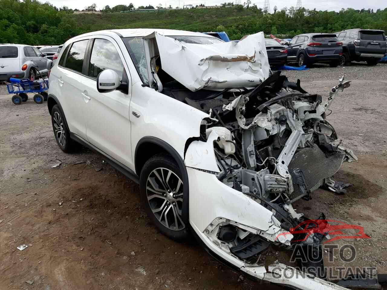 MITSUBISHI OUTLANDER 2018 - JA4AR3AU4JU013416