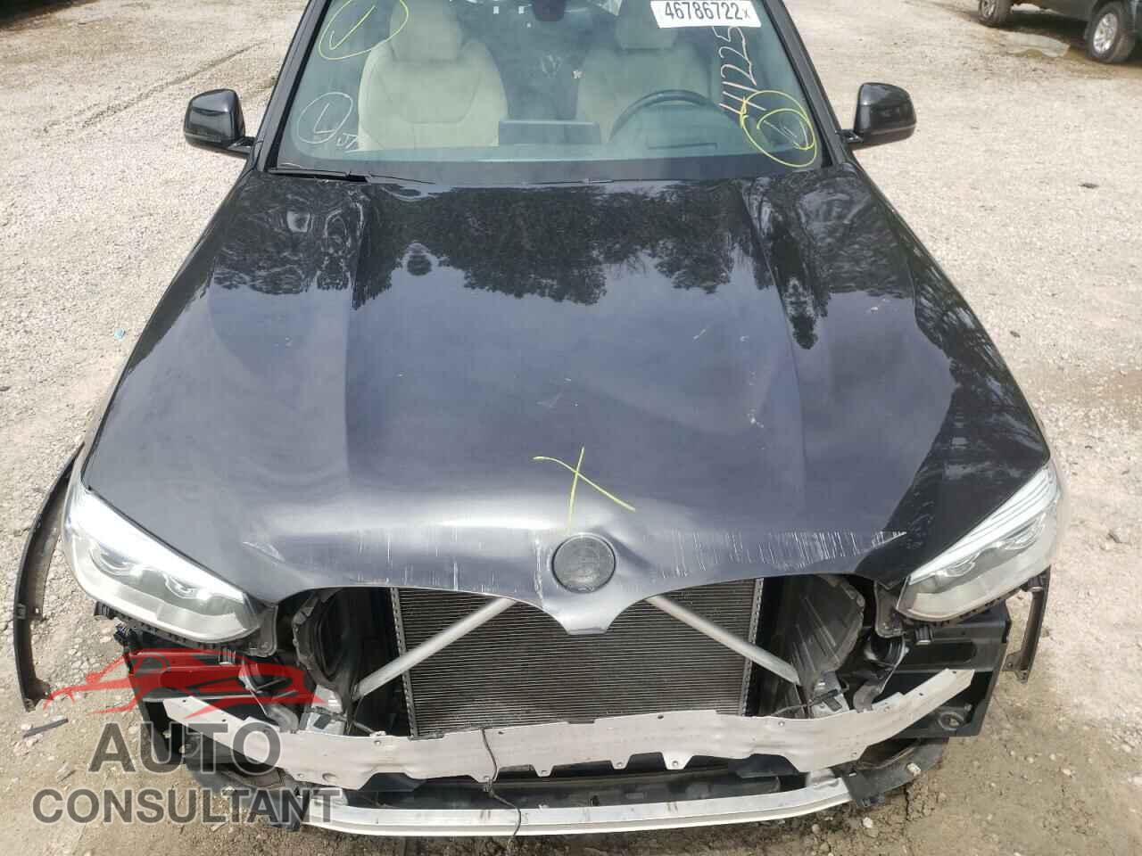 BMW X3 2018 - 5UXTR9C52JLD59947
