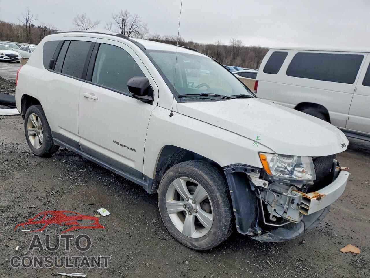 JEEP COMPASS 2011 - 1J4NF1FB4BD202137