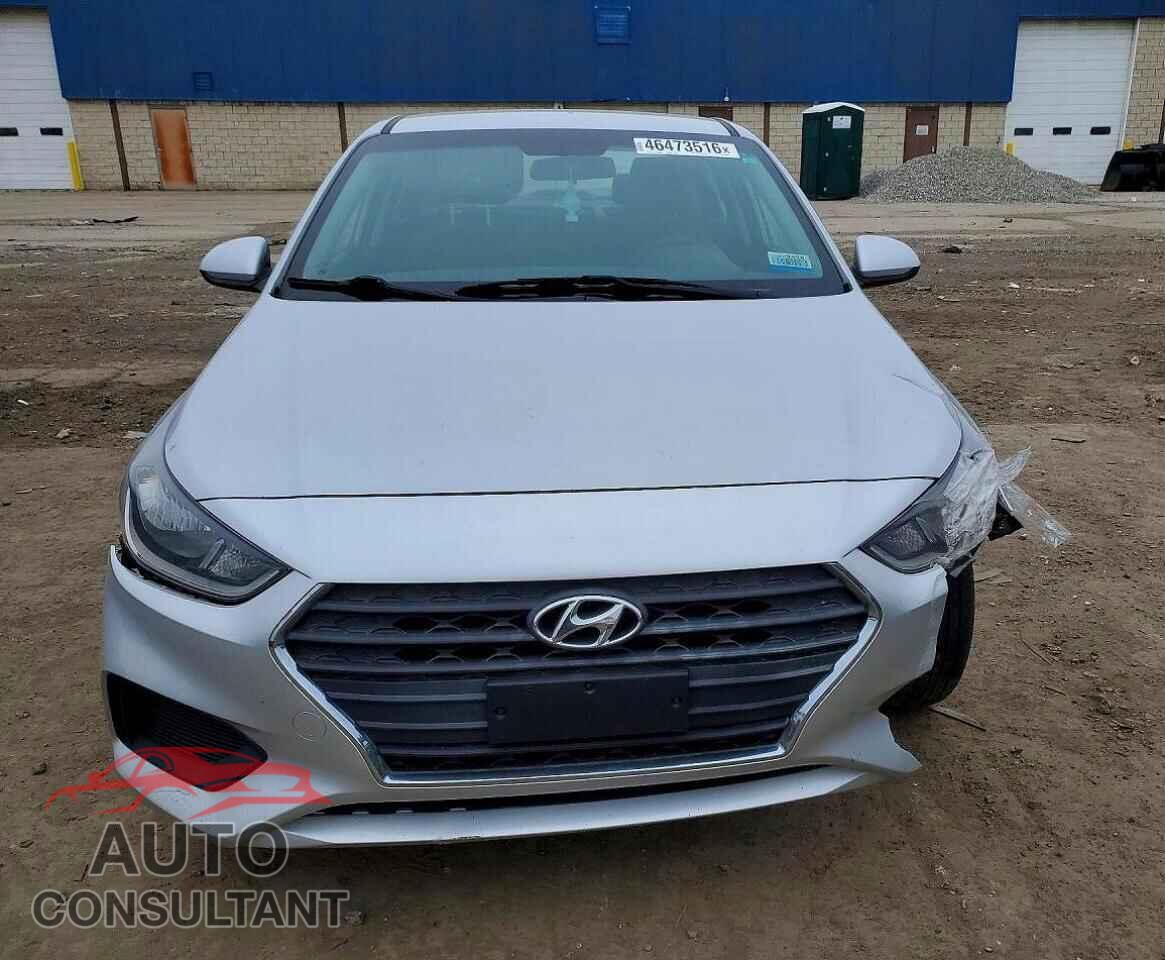 HYUNDAI ACCENT 2018 - 3KPC24A31JE029068