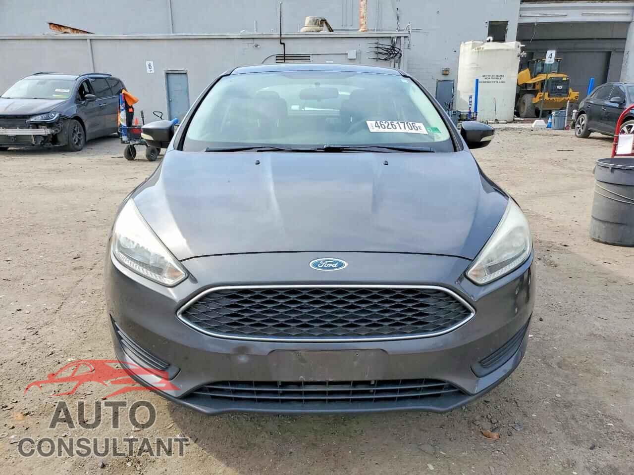 FORD FOCUS 2015 - 1FADP3F21FL209381