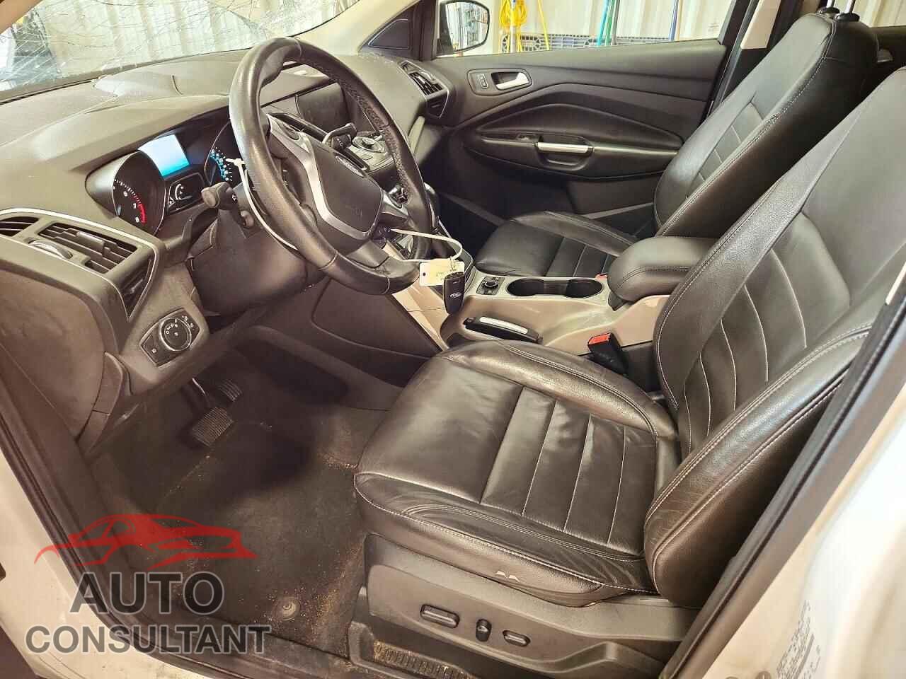 FORD ESCAPE 2013 - 1FMCU9HX5DUB06607