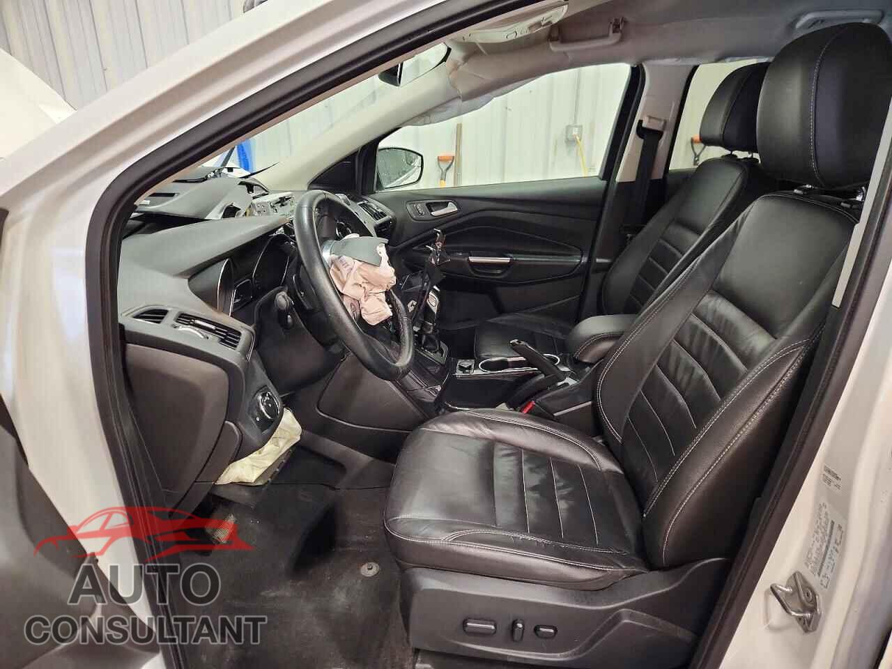 FORD ESCAPE 2014 - 1FMCU9J94EUE48501