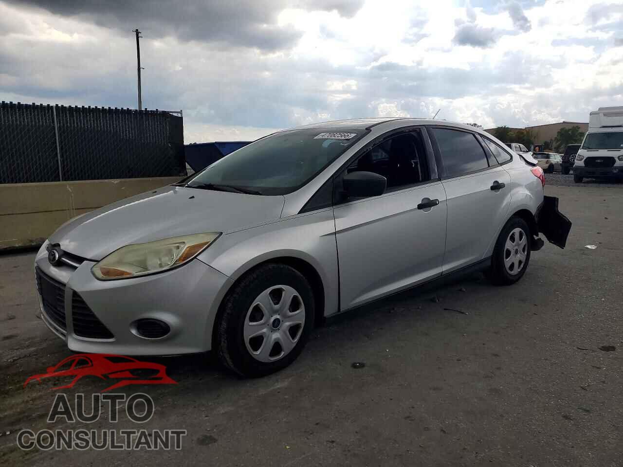 FORD FOCUS 2013 - 1FADP3E24DL369544