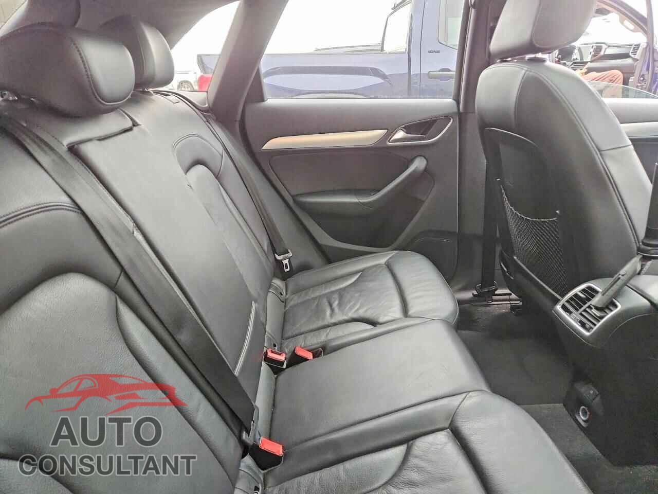 AUDI Q3 2016 - WA1BFCFS2GR002012
