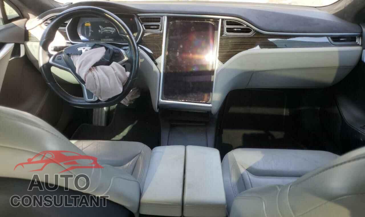 TESLA MODEL S 2016 - 5YJSA1E24GF144488