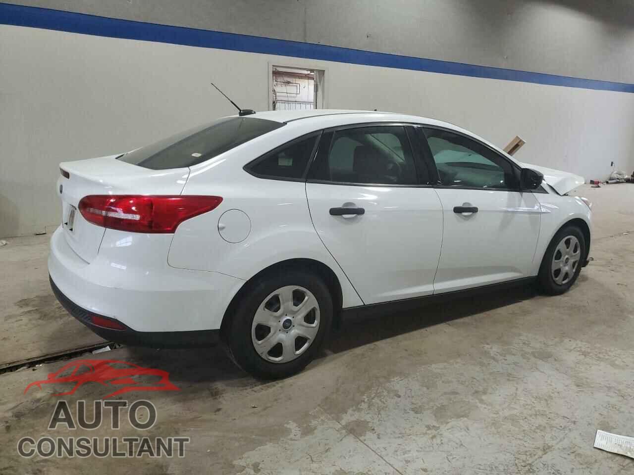 FORD FOCUS 2017 - 1FADP3E23HL301788
