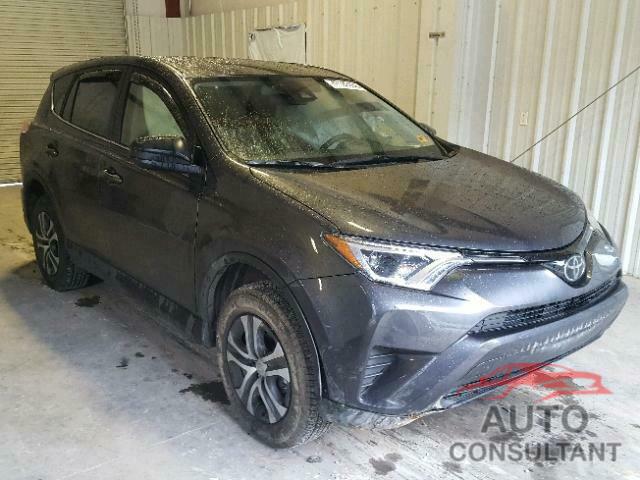 TOYOTA RAV4 LE 2018 - JTMBFREV7JJ220313