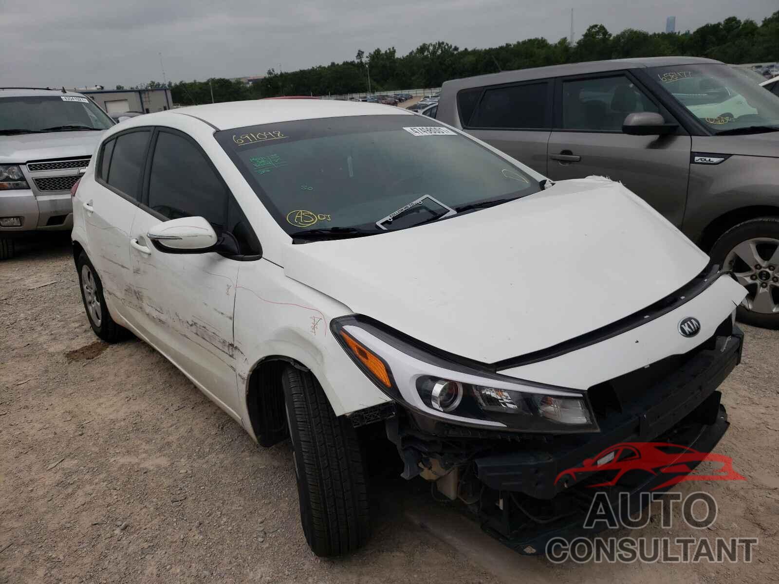 KIA FORTE 2017 - KNAFK5A84H5691048