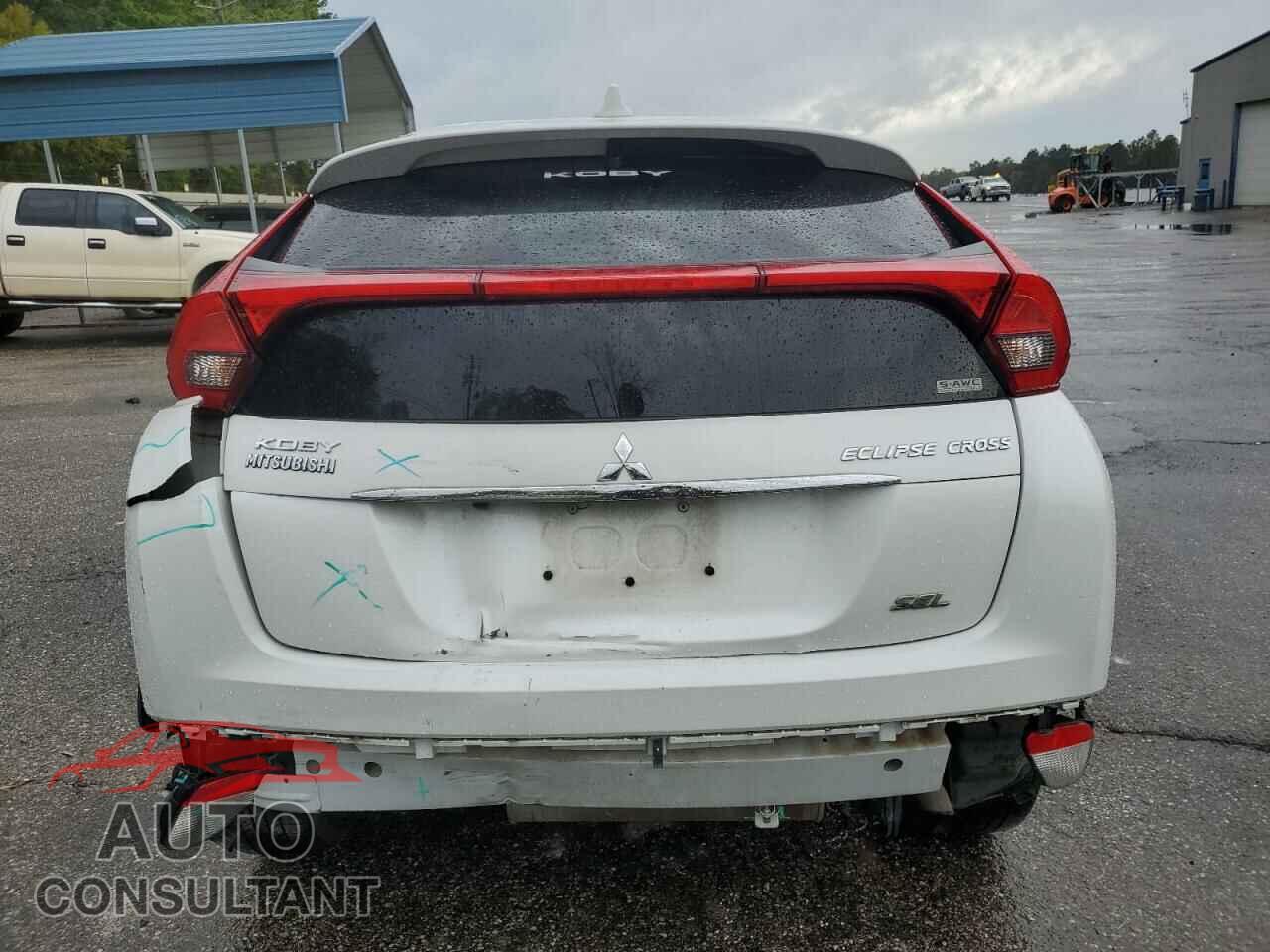 MITSUBISHI ECLIPSE 2018 - JA4AT5AA7JZ043886