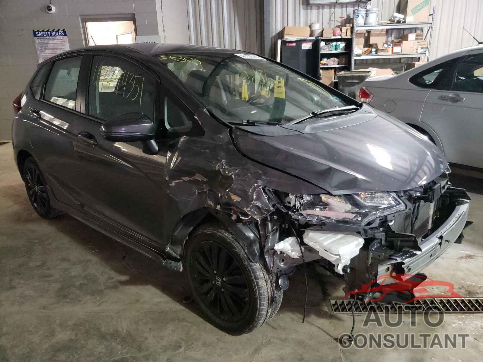 HONDA FIT 2018 - 3HGGK5H79JM722400