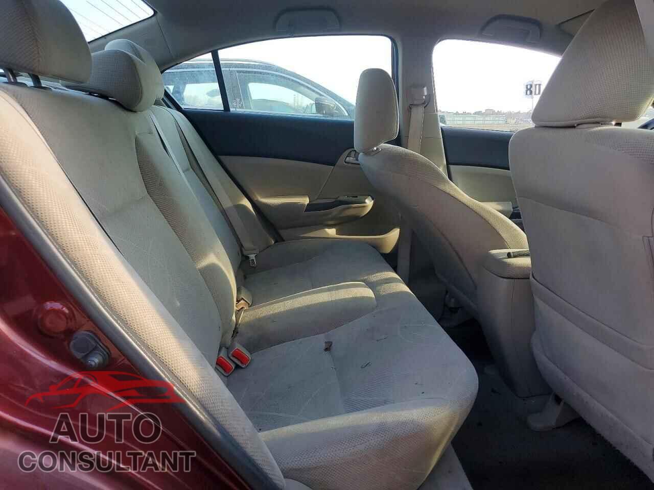 HONDA CIVIC 2012 - JHMFB2F55CS003552