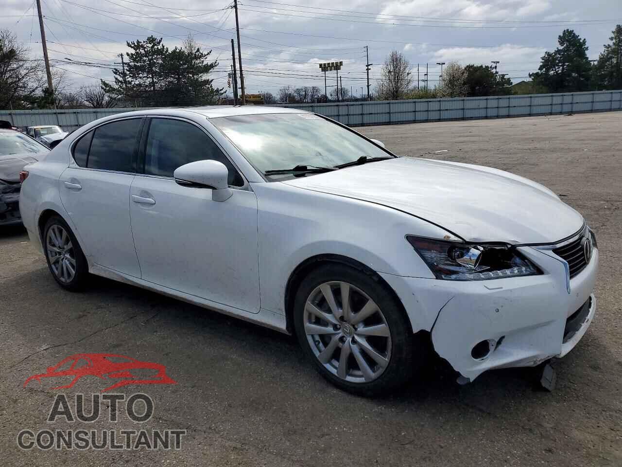 LEXUS GS 2014 - JTHCE1BL2E5028340