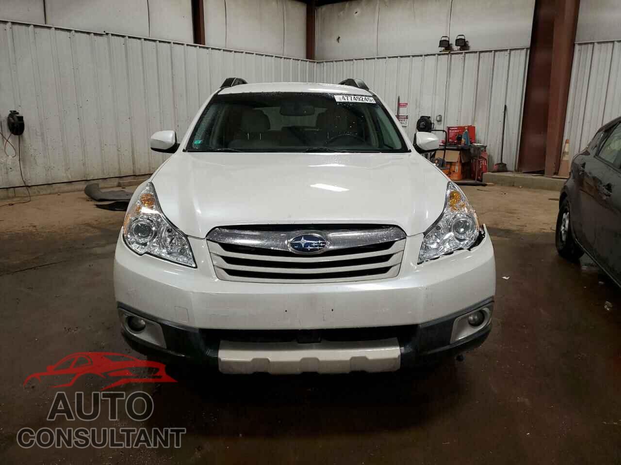 SUBARU OUTBACK 2011 - 4S4BRDJC4B2372362
