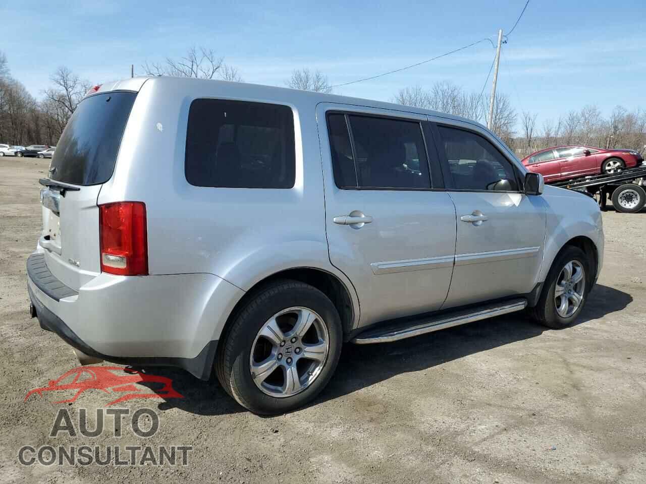 HONDA PILOT 2012 - 5FNYF4H52CB009958