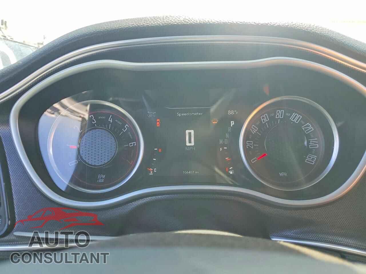 DODGE CHALLENGER 2018 - 2C3CDZAG8JH241372
