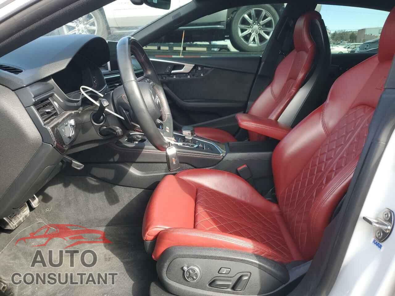 AUDI S5/RS5 2018 - WAUC4CF5XJA032307