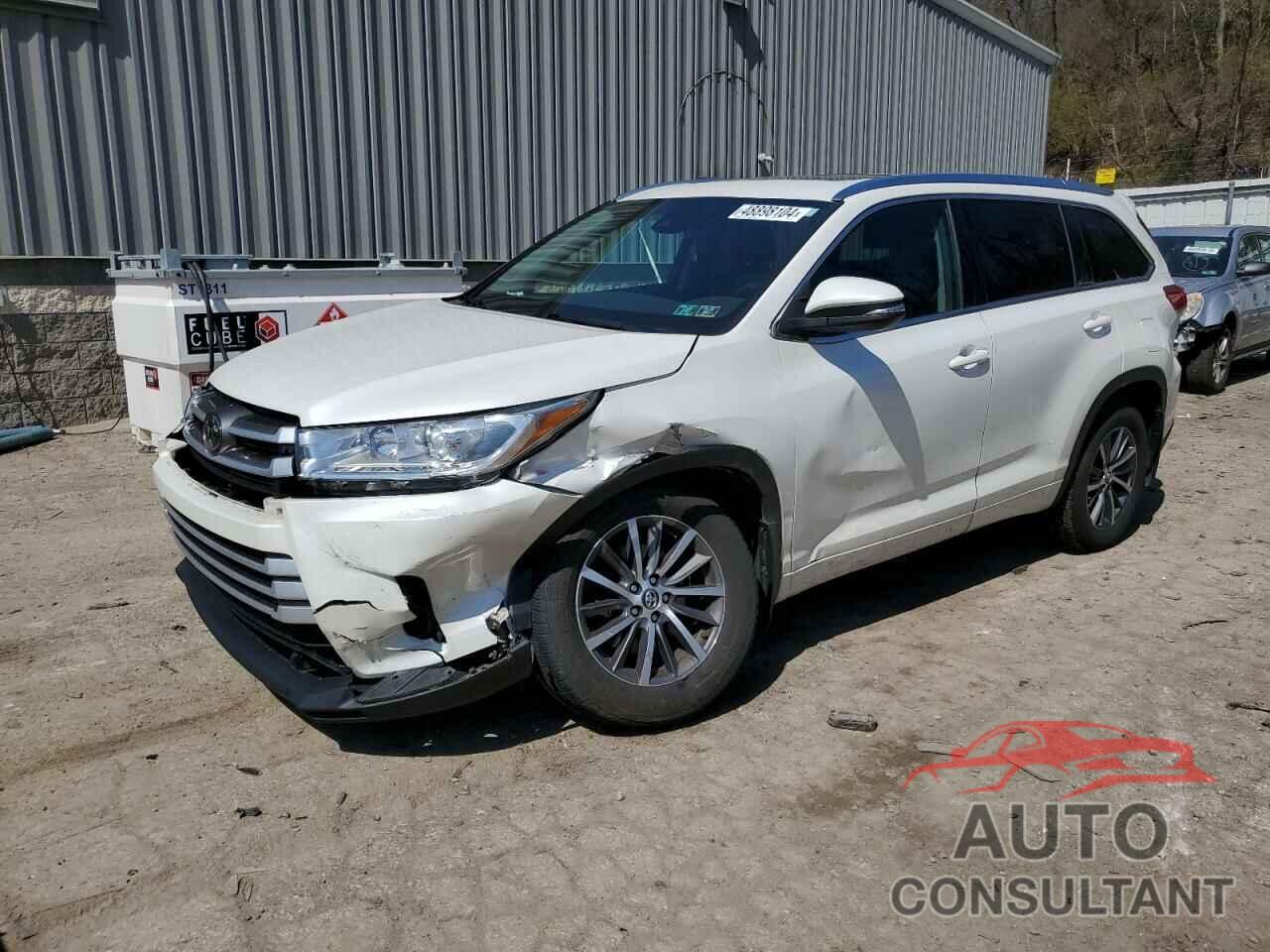 TOYOTA HIGHLANDER 2017 - 5TDJZRFH5HS476457