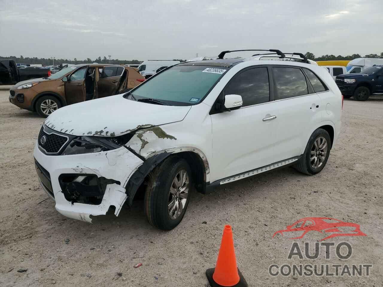 KIA SORENTO 2012 - 5XYKW4A21CG303835