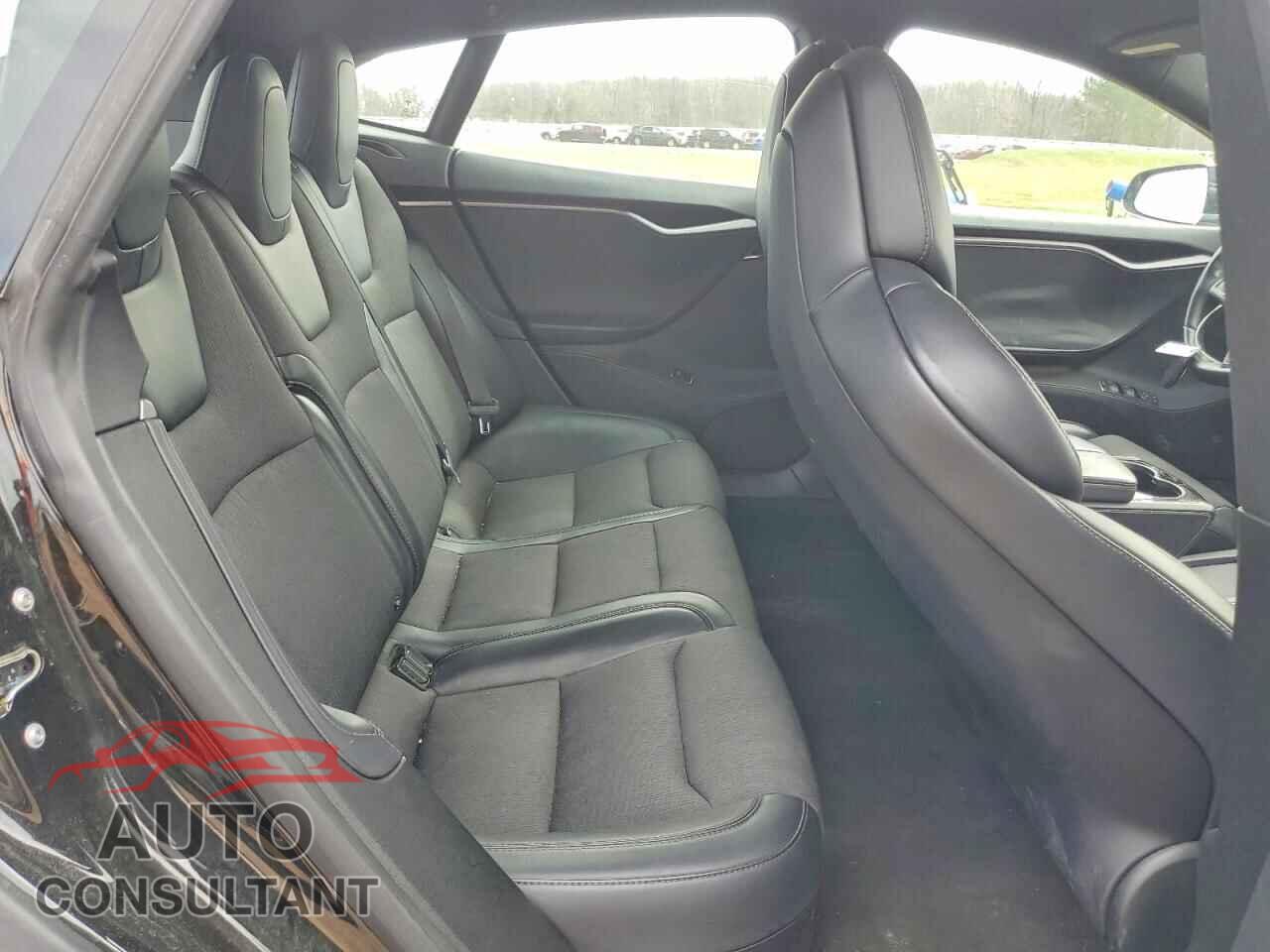 TESLA MODEL S 2018 - 5YJSA1E22JF288029