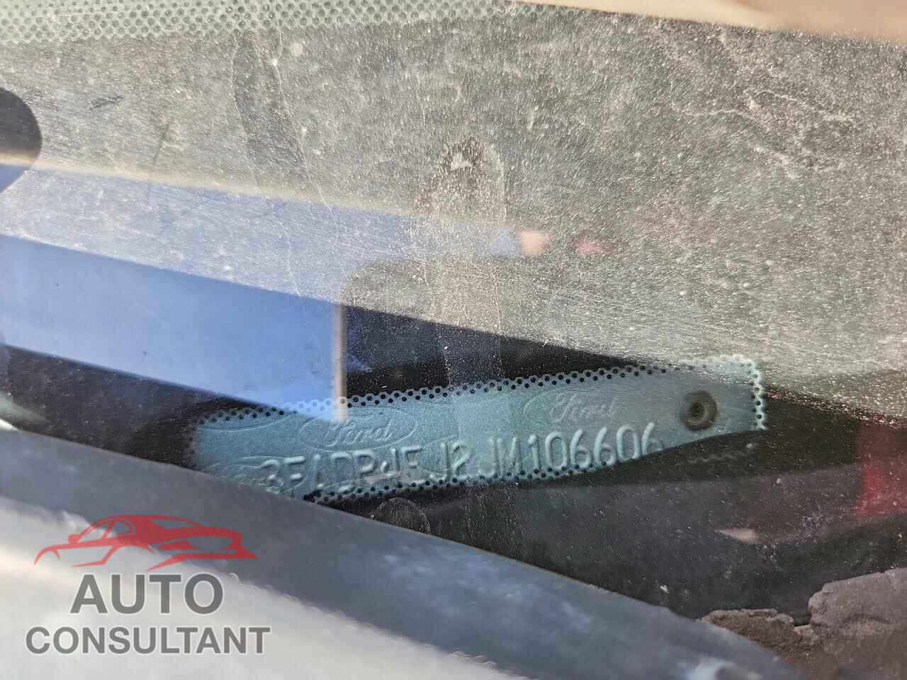 FORD FIESTA 2018 - 3FADP4EJ2JM106606