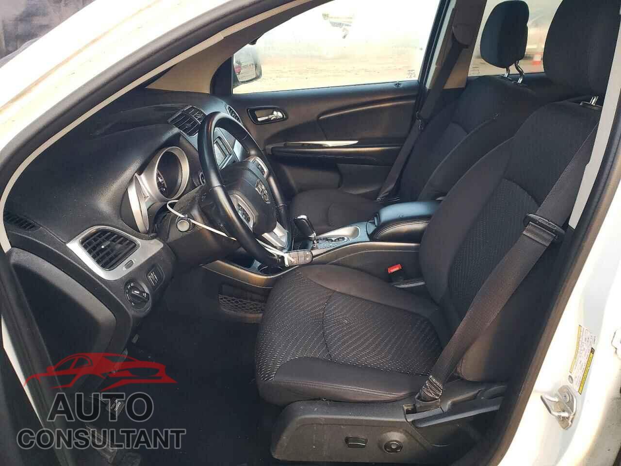 DODGE JOURNEY 2017 - 3C4PDCBG7HT566279
