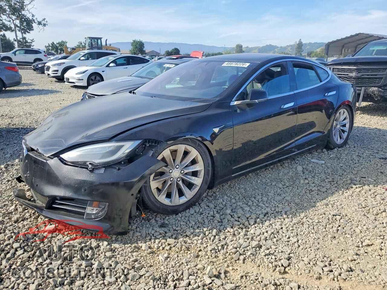 TESLA MODEL S 2018 - 5YJSA1E24JF249099