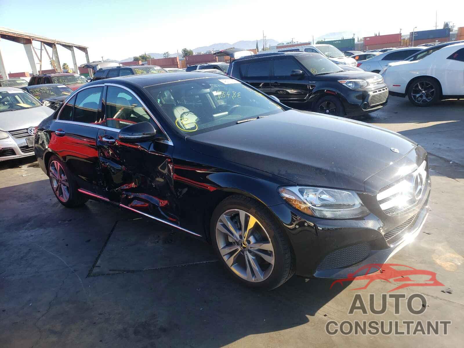 MERCEDES-BENZ C-CLASS 2018 - 55SWF4JB9JU253531