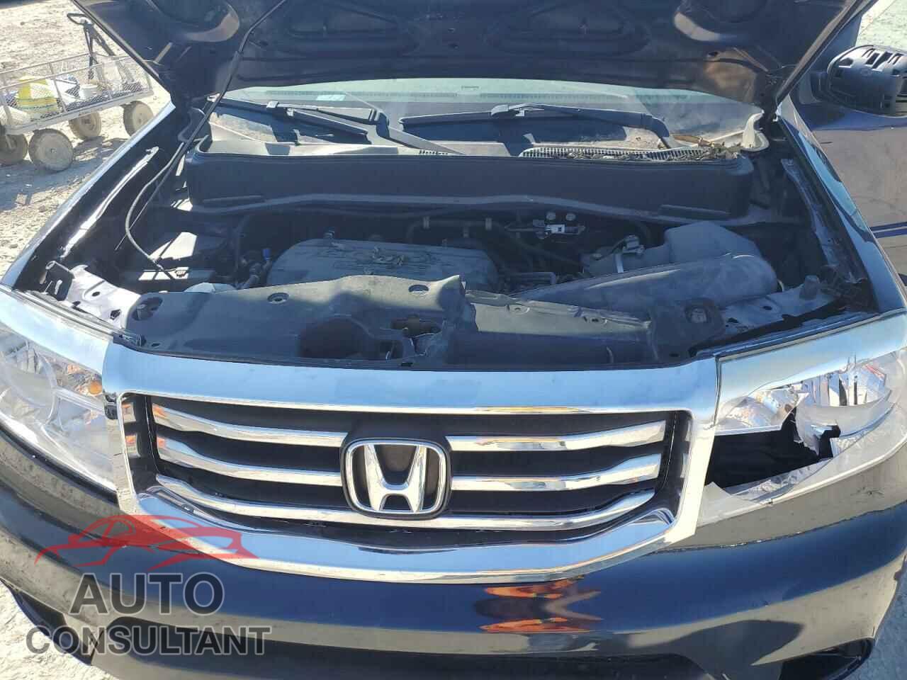 HONDA PILOT 2015 - 5FNYF4H41FB075249