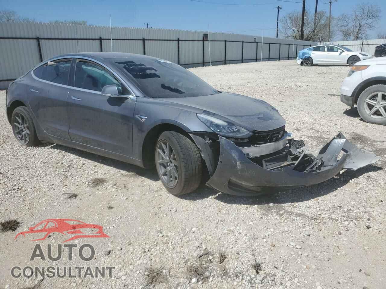 TESLA MODEL 3 2018 - 5YJ3E1EA1JF048258