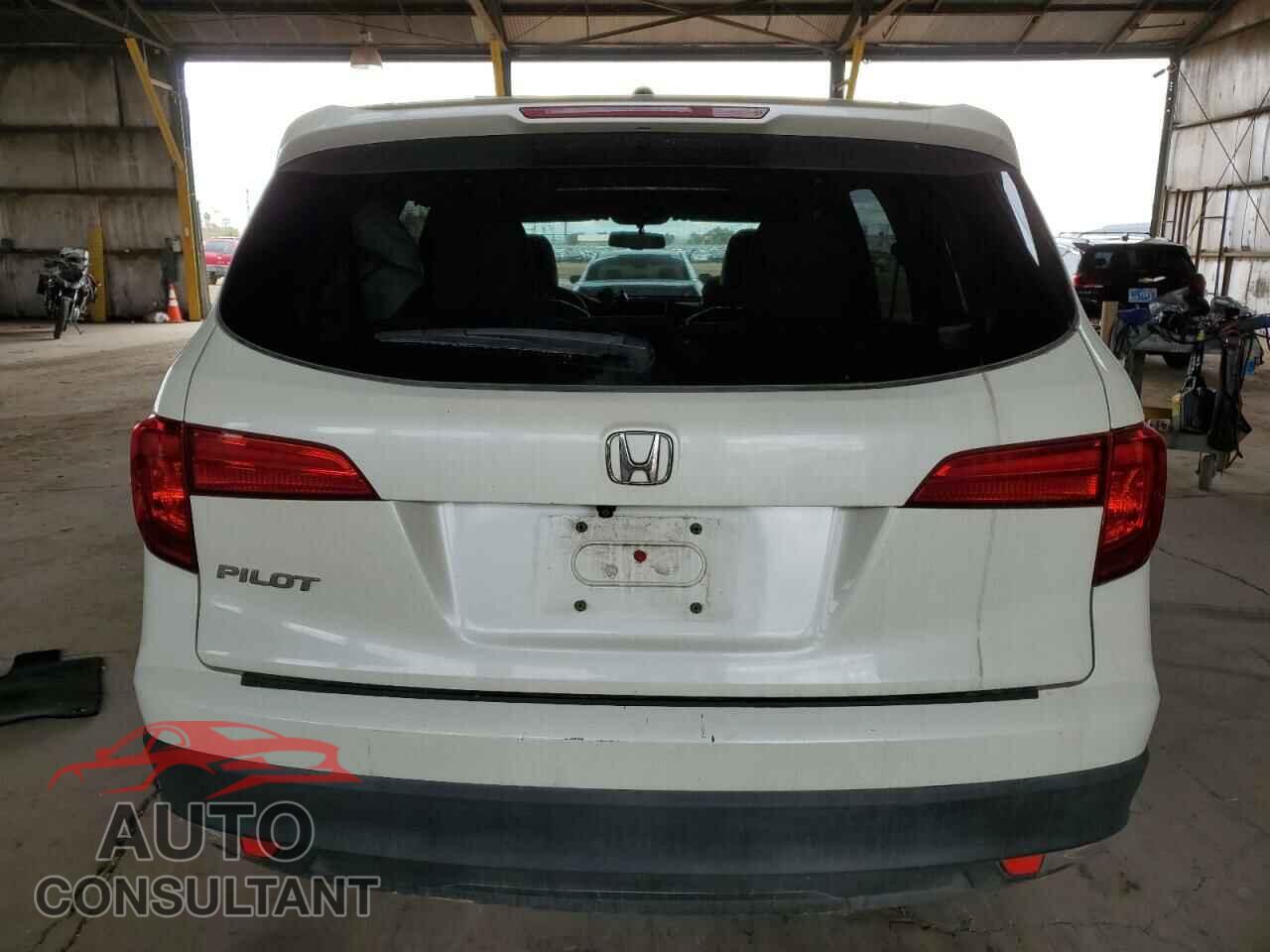 HONDA PILOT 2017 - 5FNYF5H79HB039862