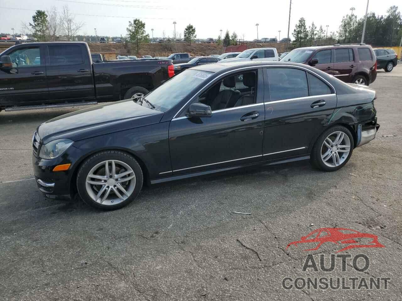 MERCEDES-BENZ C-CLASS 2014 - WDDGF4HB1ER315165