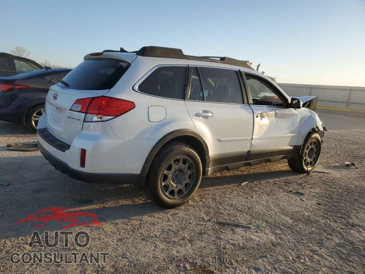 SUBARU OUTBACK 2013 - 4S4BRCLC8D3201781