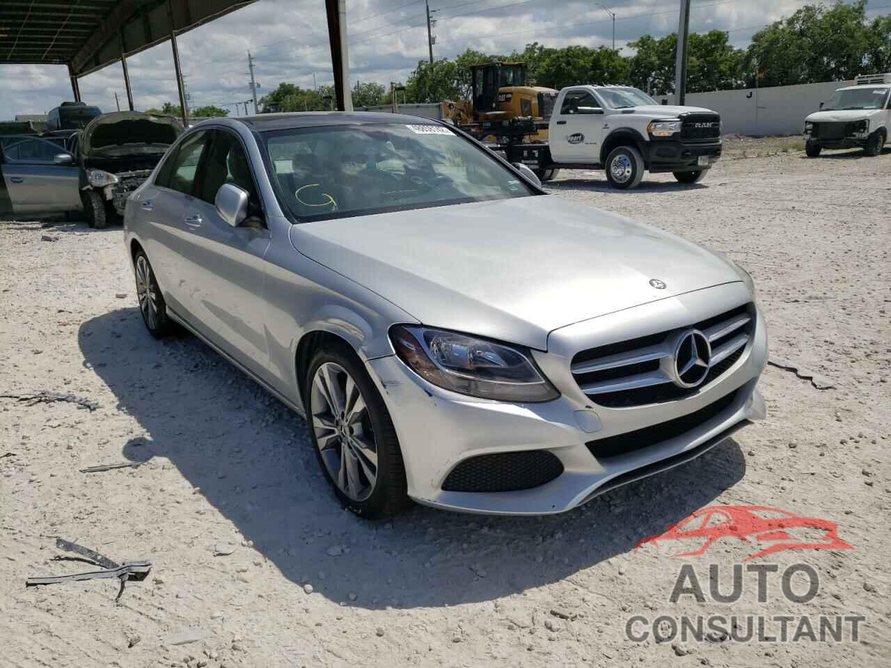 MERCEDES-BENZ C-CLASS 2017 - 55SWF4JB5HU211240