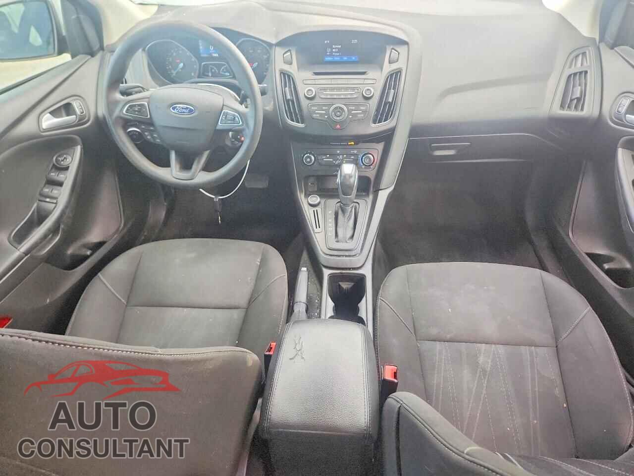 FORD FOCUS 2016 - 1FADP3F25GL202998