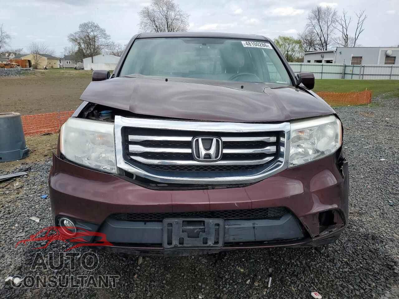 HONDA PILOT 2013 - 5FNYF4H40DB003780