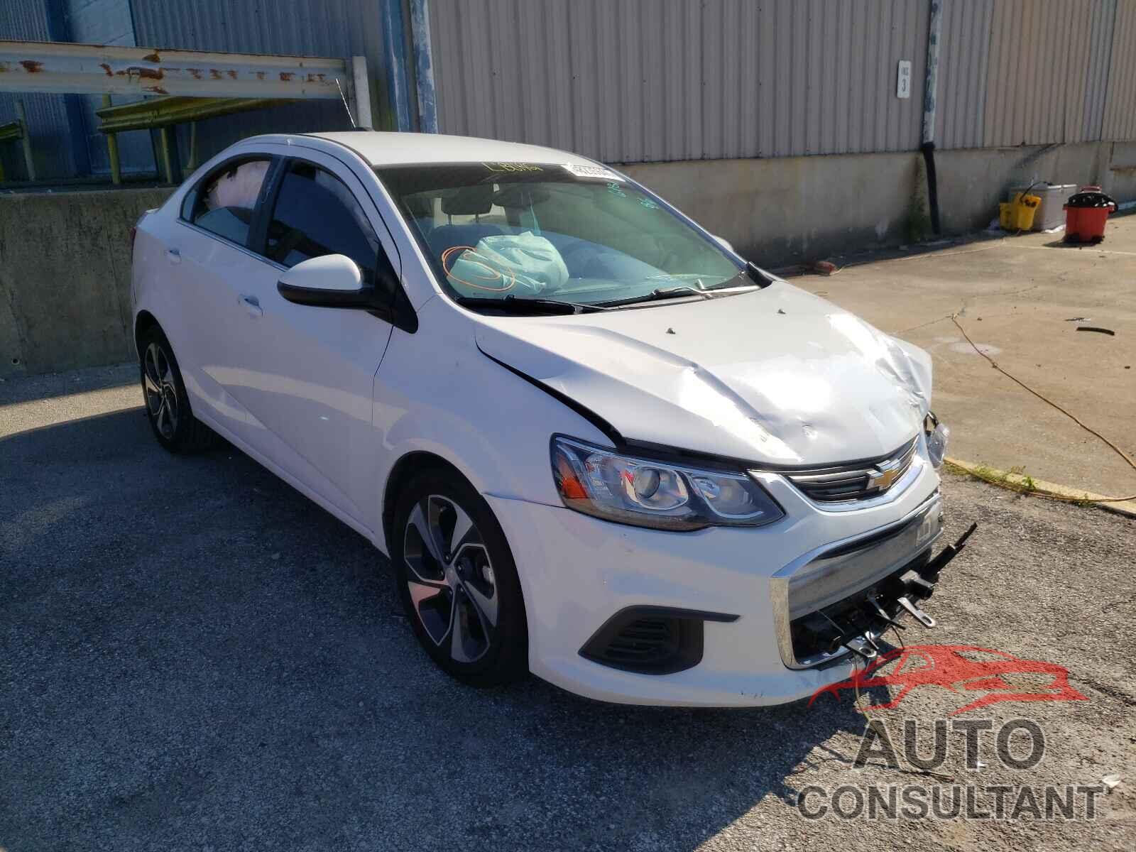 CHEVROLET SONIC 2017 - 1G1JF5SB6H4126181
