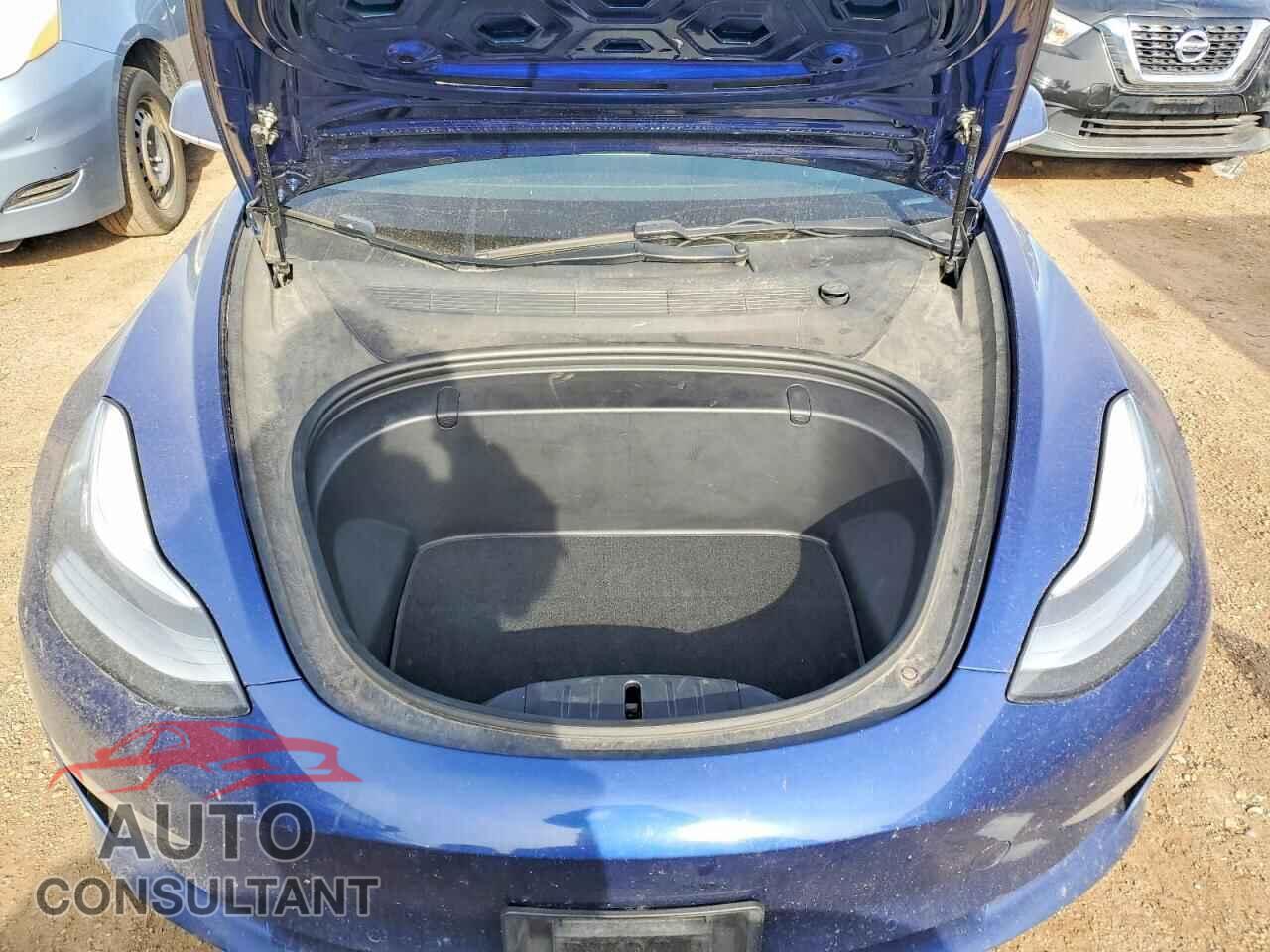 TESLA MODEL 3 2019 - 5YJ3E1EB2KF408261