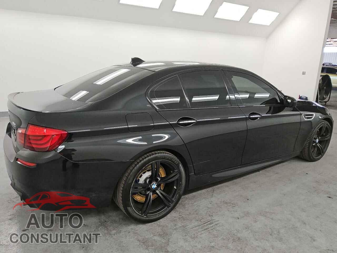 BMW M5 2013 - WBSFV9C53DD096060