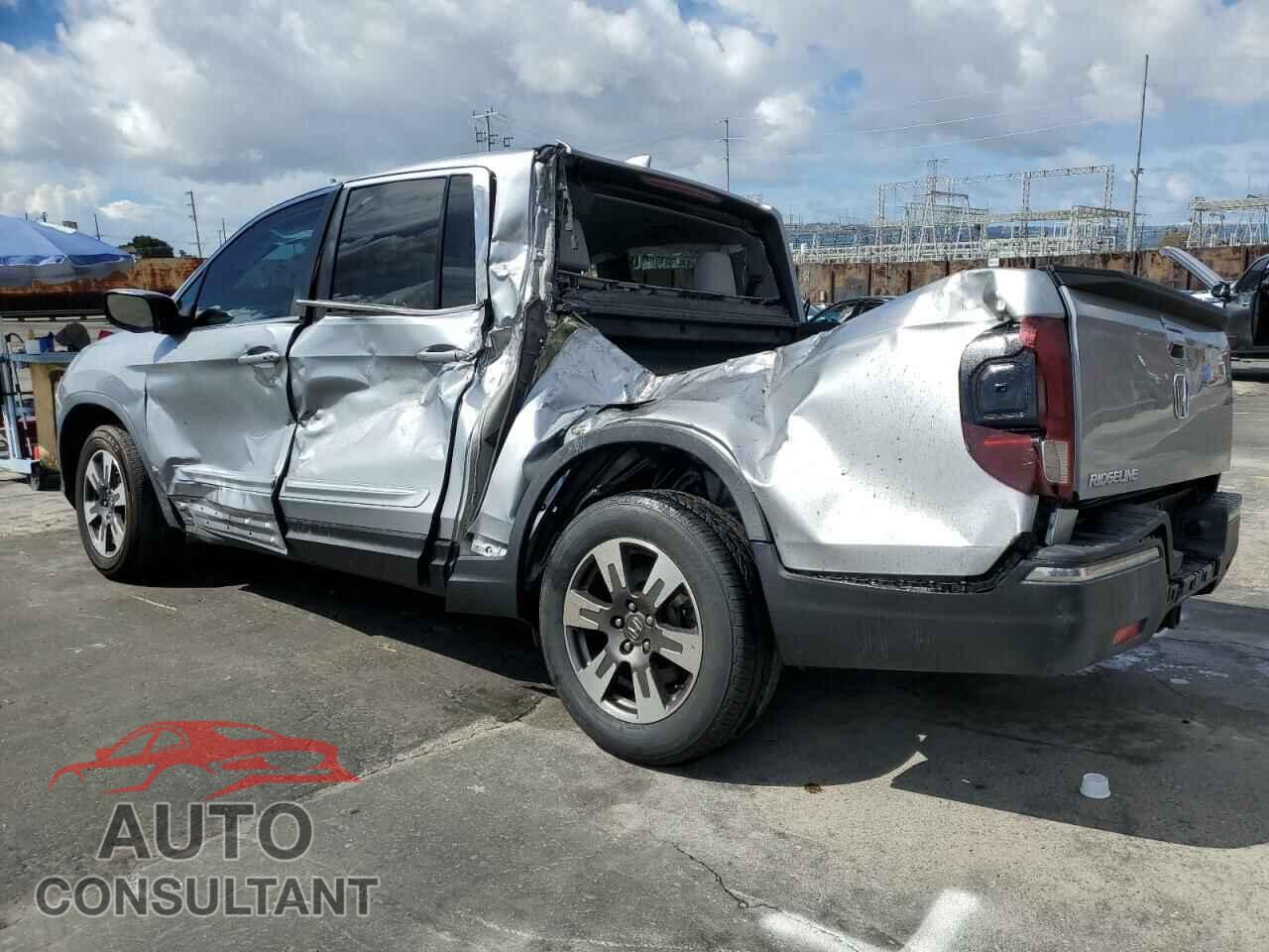 HONDA RIDGELINE 2017 - 5FPYK2F68HB006475