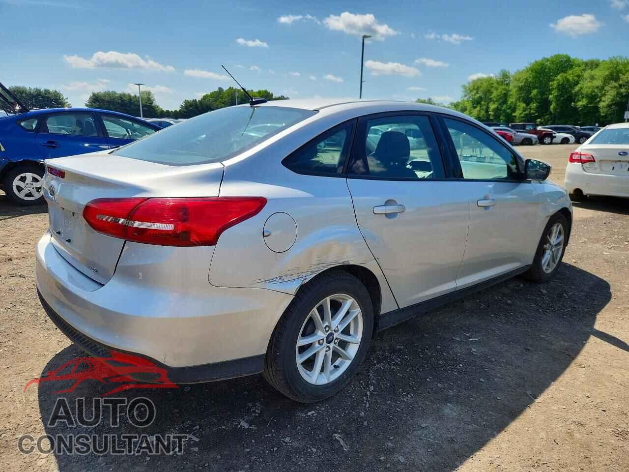FORD FOCUS 2017 - 1FADP3F22HL200949