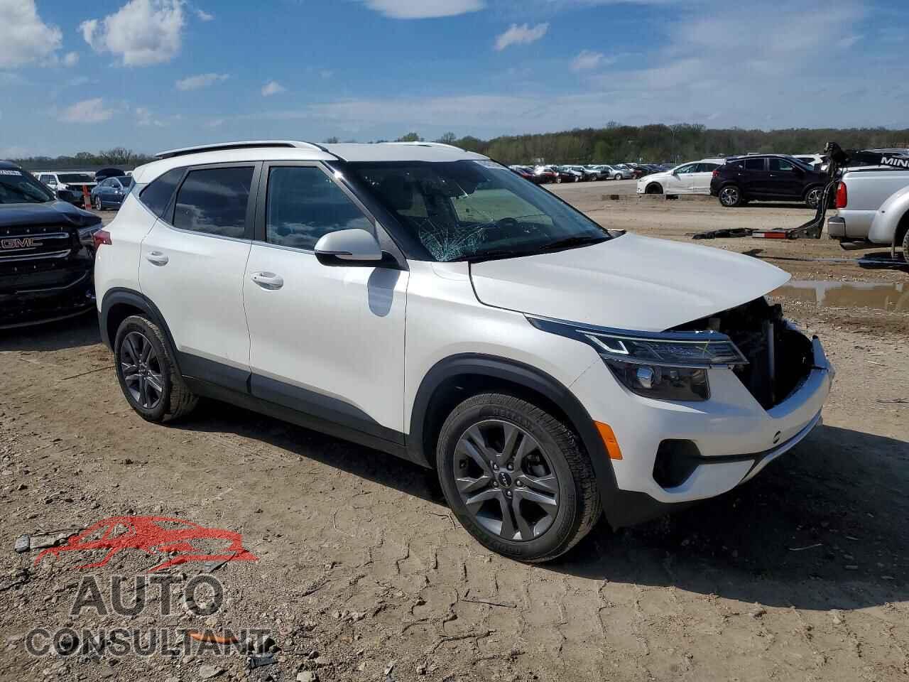 KIA SELTOS 2023 - KNDEU2AA6P7389421