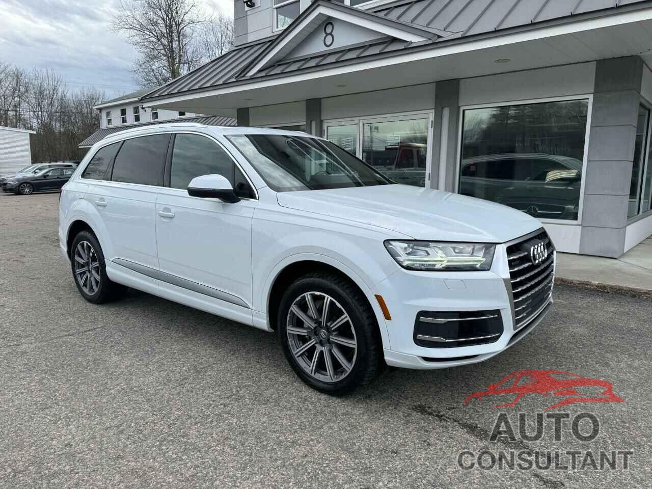 AUDI Q7 2017 - WA1LAAF77HD023245