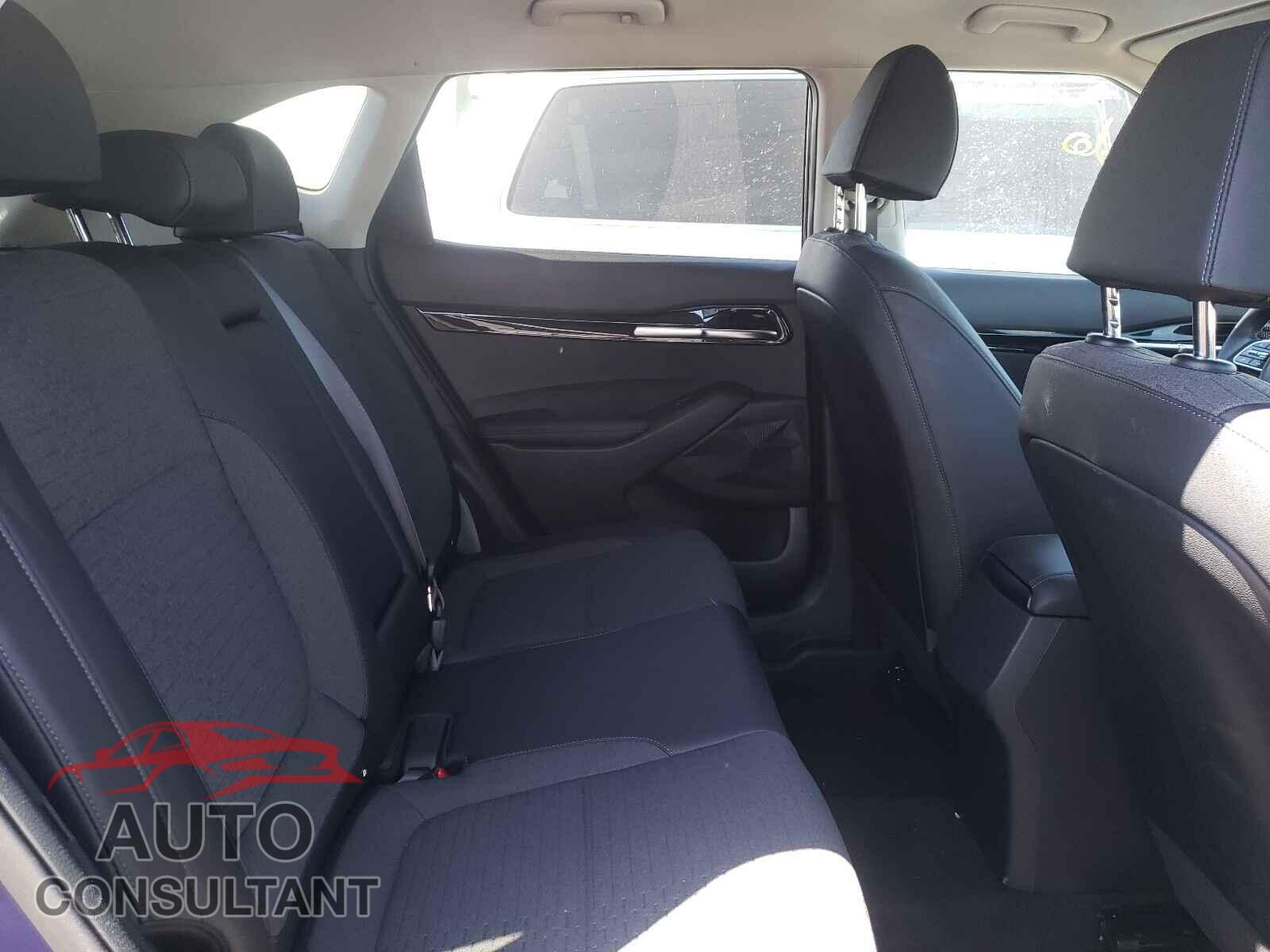 KIA SELTOS 2021 - KNDEUCAA7M7102749