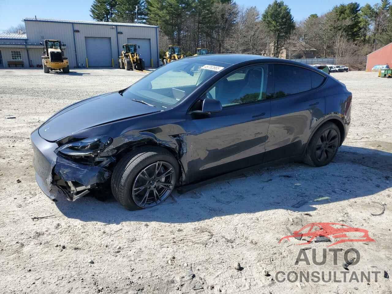TESLA MODEL Y 2025 - 7SAYGDEE5SA345572