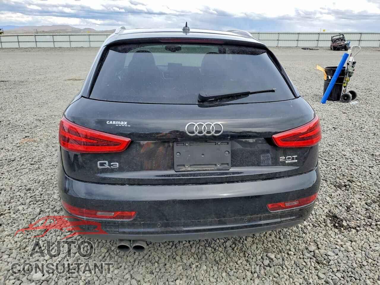AUDI Q3 2015 - WA1EFCFS7FR007430