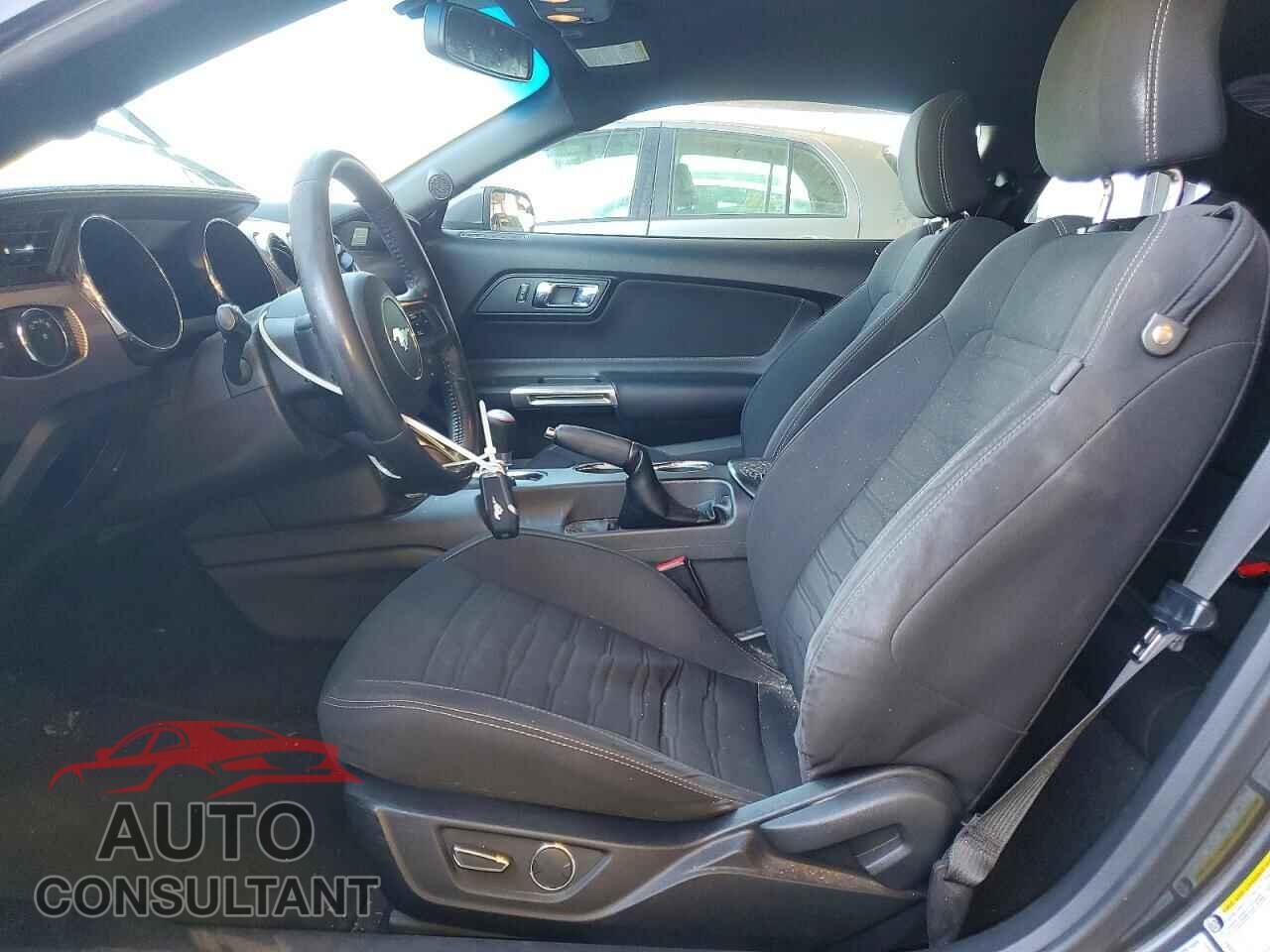 FORD MUSTANG 2017 - 1FA6P8CF7H5292108
