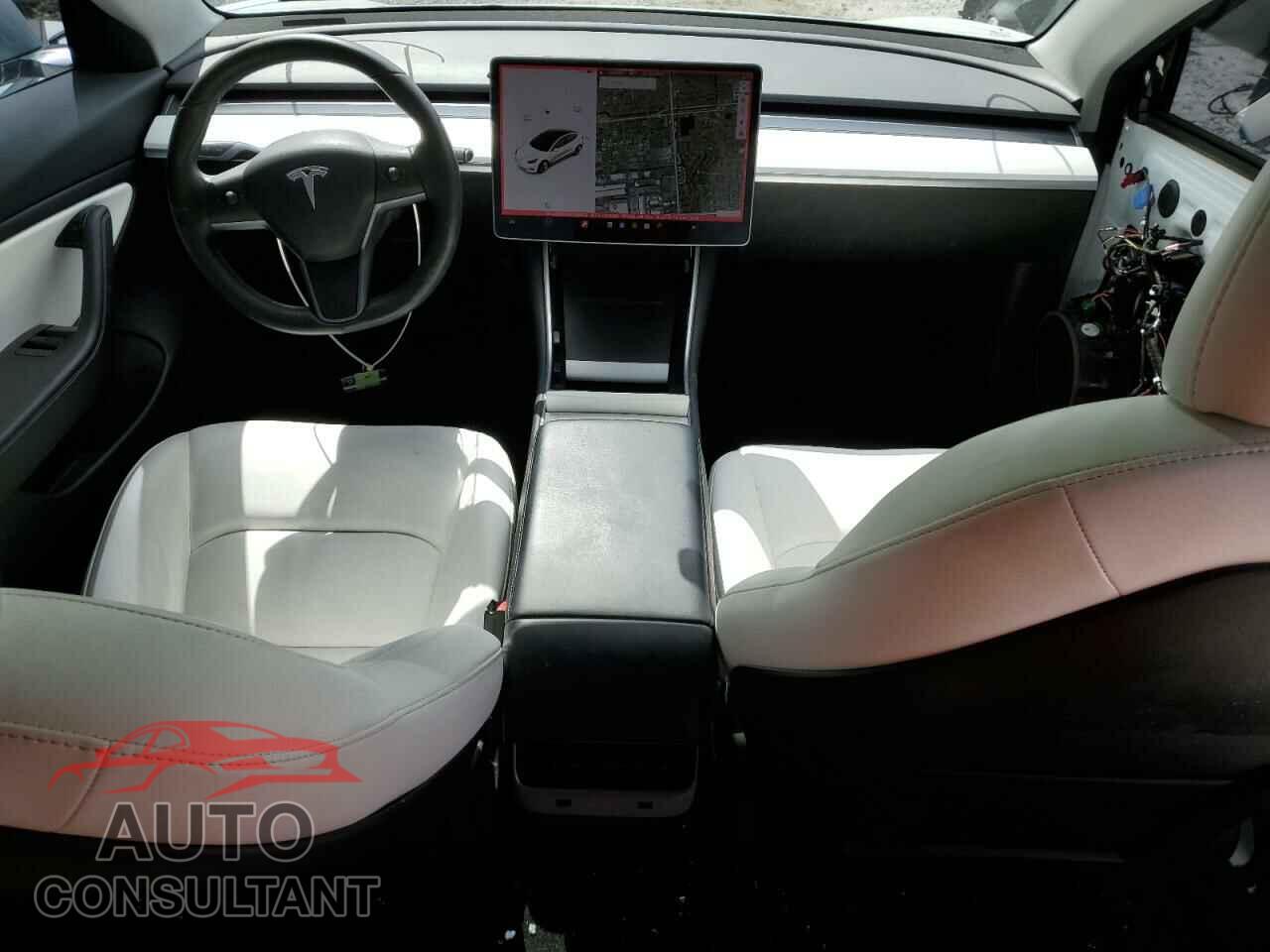 TESLA MODEL 3 2019 - 5YJ3E1EB0KF454672