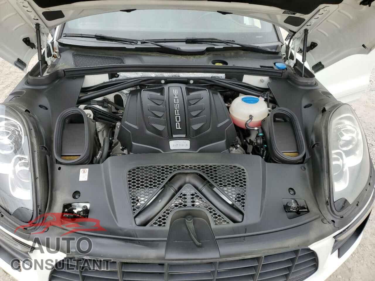 PORSCHE MACAN 2016 - WP1AB2A56GLB44776